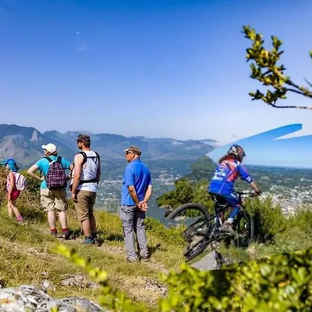 Helgon - Pyrenees Otel Lourdes