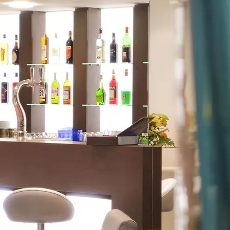 Helgon - Pyrenees Otel 4*