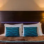 Hotel Helgon - Pyrenees