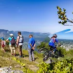 Helgon - Pyrenees Hotel Lourdes
