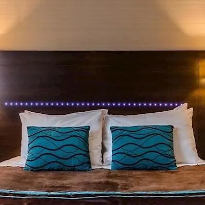 ホテル Helgon - Pyrenees