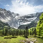 Helgon - Pyrénées Hotel