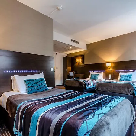 Helgon - Pyrenees Hotel Lourdes