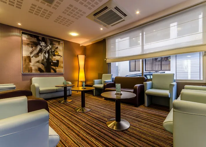 Helgon - Pyrenees Hotel