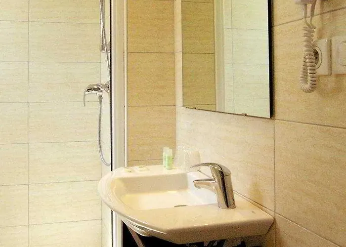 Hotel Helgon - Pyrenees